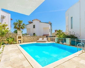Kaş Kalkan'da Yeşillikler İçerisinde, Özel Havuzlu, Konforlu Villa - 3