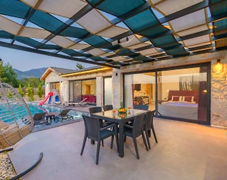Kaş Kınık'ta Otantik Tasarımlı, Özel Havuzlu, 5 Kişilik Villa - 3