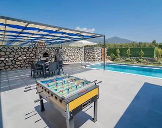 Kaş Kınık'ta Taş Mimarili, Özel Havuzlu, Jakuzili Kiralık Villa - 5