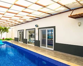 Kaş Bezirgan'da Balayı Çiftlerine Uygun, Özel Havuzlu, Kiralık Villa - 2