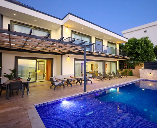 Kaş Kördere'de Deniz Manzaralı, Özel Havuzlu, 6 Kişilik, Kiralık Villa - 1