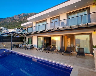 Kaş Kördere'de Deniz Manzaralı, Özel Havuzlu, 6 Kişilik, Şık Villa - 3