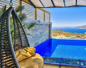 Kalkan Kördere'de Deniz Manzaralı, Özel Havuzlu, Hamamlı Villa - 2