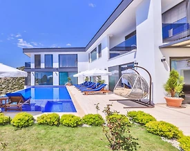 Kaş Kördere'de Enfes Doğa Manzaralı, Özel Havuzlu, Kiralık Villa - 3