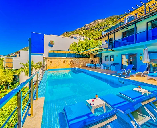 Kaş Kördere'de Eşsiz Deniz Manzaralı, Özel Havuzlu, Lüks Villa - 1