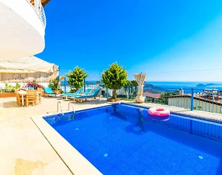 Kaş Kördere'de Geniş Ailelere Uygun, Özel Havuzlu, 10 Kişilik Villa - 2
