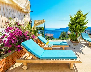 Kaş Kördere'de Geniş Ailelere Uygun, Özel Havuzlu, 10 Kişilik Villa - 4