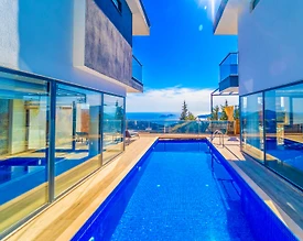 Kaş Kördere'de Geniş Ailelere Uygun, Özel Havuzlu, Modern Villa - 2