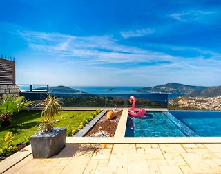 Kaş Kördere'de Geniş Ailelere Uygun, Özel Havuzlu, Olanaklı Villa - 4