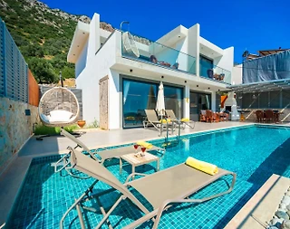 Kaş Kördere'de Merkeze Yakın, Özel Havuzlu, 2+1 Villa - 1