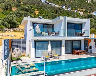 Kaş Kördere'de Merkeze Yakın, Özel Havuzlu, 2+1 Villa - 2