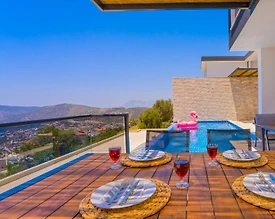 Kaş Kördere'de Sakin Konumda, Özel Havuzlu, İkiz Villa  - 3