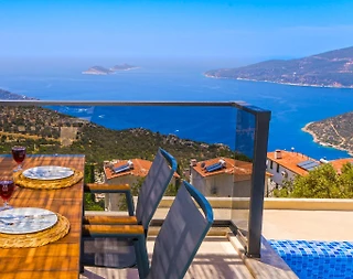 Kaş Kördere'de Sakin Konumda, Özel Havuzlu, İkiz Villa - 4