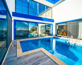 Kaş Kördere'de Sakin Konumda, Özel Havuzlu, Olanaklı Villa - 5