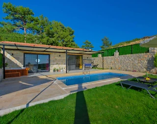 Kaş Ova'da Doğa İle İç İçe, Özel Havuzlu, Korunaklı Villa - 1
