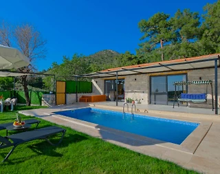 Kaş Ova'da Doğa İle İç İçe, Özel Havuzlu, Korunaklı Villa - 5