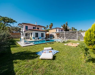 Kaş Gelemiş'te Çekirdek Ailelere Uygun, Özel Havuzlu, Kiralık Villa - 1