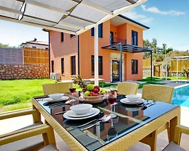 Kaş Patara'da Ferah Bahçeli, Özel Havuzlu, Saunalı, Jakuzili Villa - 3