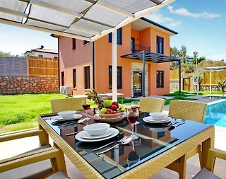 Kaş Patara'da Ferah Bahçeli, Özel Havuzlu, Saunalı, Jakuzili Villa - 3