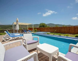 Kaş Patara'da Geniş Bahçeli, Özel Havuzlu, Jakuzili, Tatil Villası - 2