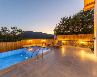 Kaş Sarıbelen'de Gözlerden Uzak Konumda, Özel Havuzlu, Tatil Villası - 3