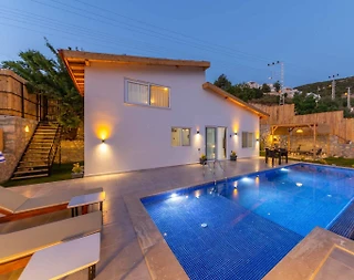 Kaş Sarıbelen'de Gözlerden Uzak Konumda, Özel Havuzlu, Tatil Villası - 2