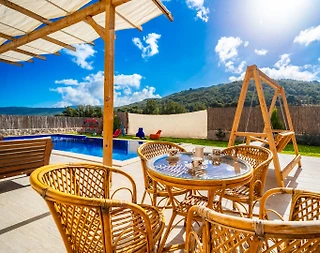 Kaş Sarıbelen'de Enfes Doğa İçerisinde, Özel Havuzlu, Taş Villa - 2