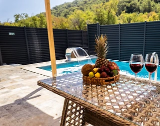 Kaş Sarıbelen'de Balayı Çiftlerine Uygun, Özel Havuzlu, Kiralık Villa - 4