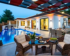 Kaş Sarıbelen'de Çekirdek Ailelere Uygun, Özel Havuzlu, 2+1 Villa - 3