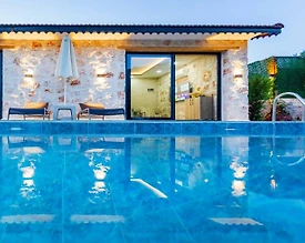 Kaş Hacıoğlan'da Muhteşem Doğada, Çocuk Oyun Alanlı, 4 Kişilik Villa - 2