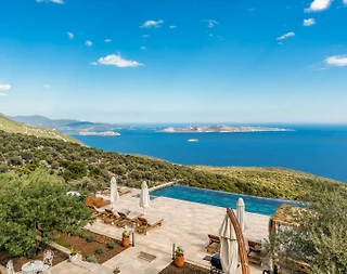 Kaş Sarıbelen'de Deniz Manzaralı, Sonsuzluk Havuzlu, Lüks Taş Villa - 3