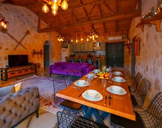 Kaş Sarıbelen'de Huzurlu Doğada, Özel Havuzlu, Jakuzili, Taş Villa - 5