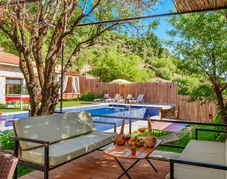 Kaş Sarıbelen'de Doğa İçerisinde, Özel Havuzlu, Bahçeli Villa - 5