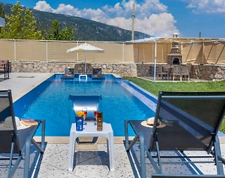 Kaş Sarıbelen'de Doğa İçerisinde, Özel Havuzlu, Bahçeli Villa - 3