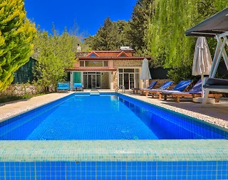 Kaş Sarıbelen'de Doğa İçerisinde, Özel Havuzlu, Bahçeli Villa - 1