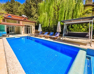 Kaş Sarıbelen'de Doğa İçerisinde, Özel Havuzlu, Bahçeli Villa - 2