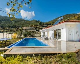 Kaş Sarıbelen'de Doğa İçerisinde, Özel Havuzlu, Kiralık Villa - 3