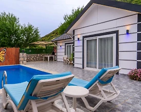 Kaş Sarıbelen'de Doğa İle İç İçe, Özel Havuzlu, 1+1 Villa - 3