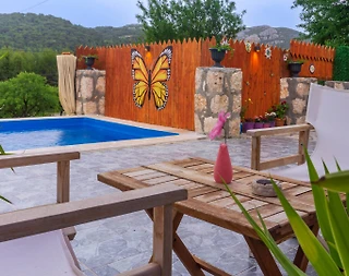 Kaş Sarıbelen'de Doğa İle İç İçe, Özel Havuzlu, 1+1 Villa - 4