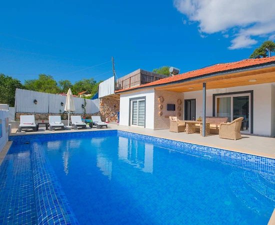 Kaş Sarıbelen'de Doğa İle İç İçe, Özel Havuzlu, 2+1 Villa - 1