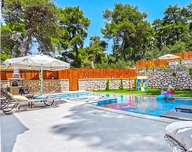 Kaş Sarıbelen'de Doğa İle İç İçe, Özel Havuzlu, Bahçeli Villa - 2
