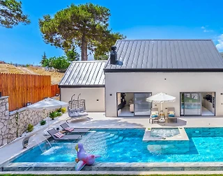 Kaş Sarıbelen'de Doğa İle İç İçe, Özel Havuzlu, Bahçeli Villa - 5