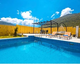 Kaş Sarıbelen'de Doğa İle İçiçe, Özel Havuzlu, Taş Villa - 2