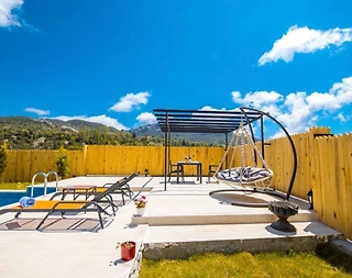 Kaş Sarıbelen'de Doğa İle İçiçe, Özel Havuzlu, Taş Villa - 3