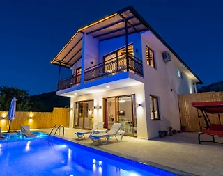 Kaş Sarıbelen'de Doğa Manzaralı, Özel Havuzlu, 2+1 Villa - 1