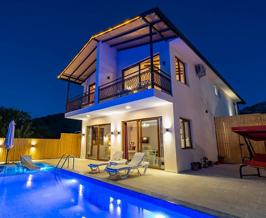 Kaş Sarıbelen'de Doğa Manzaralı, Özel Havuzlu, 2+1 Villa - 1
