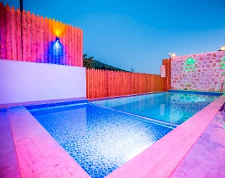 Kaş Sarıbelen'de Doğa Manzaralı, Özel Havuzlu, Muhafazakar Villa - 4