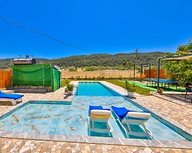 Kaş Sarıbelen'de Ferah Bahçe İçerisinde, Özel Havuzlu, Modern Villa - 3