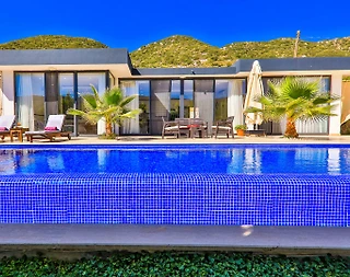 Kaş Sarıbelen'de Huzurlu Doğada, Özel Havuzlu, Kiralık Villa - 4