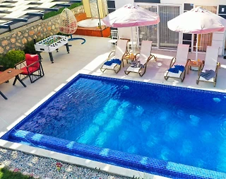 Kaş Sarıbelen'de Huzurlu Konumda, Özel Havuzlu, Jakuzili Villa - 1